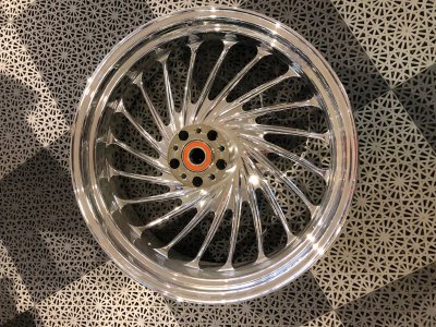 18 x 5.5 PM FORGED MARQEE CHROME RIM
